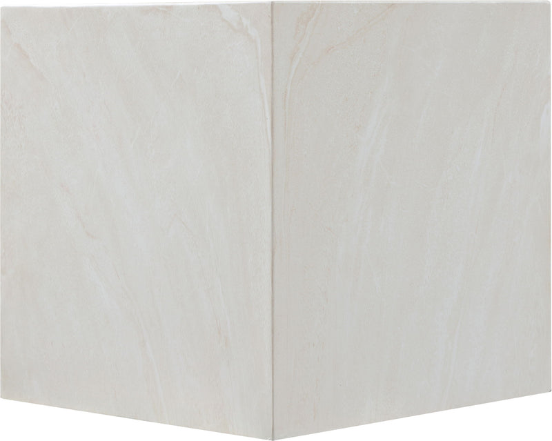 Piazza - Table