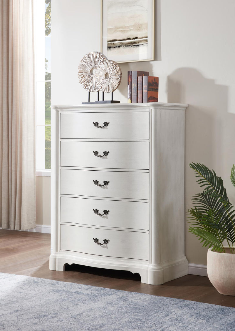 B072 - Chest - Antique White