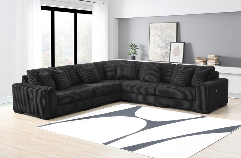 U242 - Sectional With Right Chaise