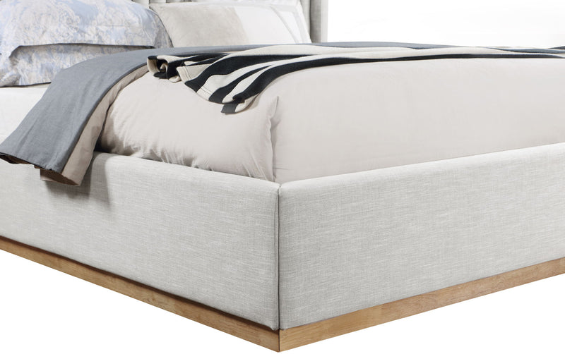 Logan - Bed