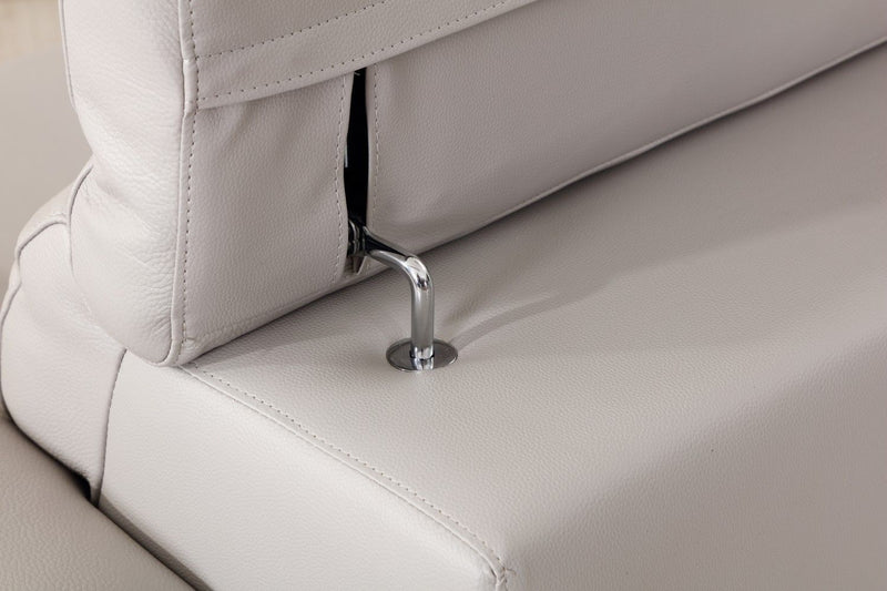 636 - Chair