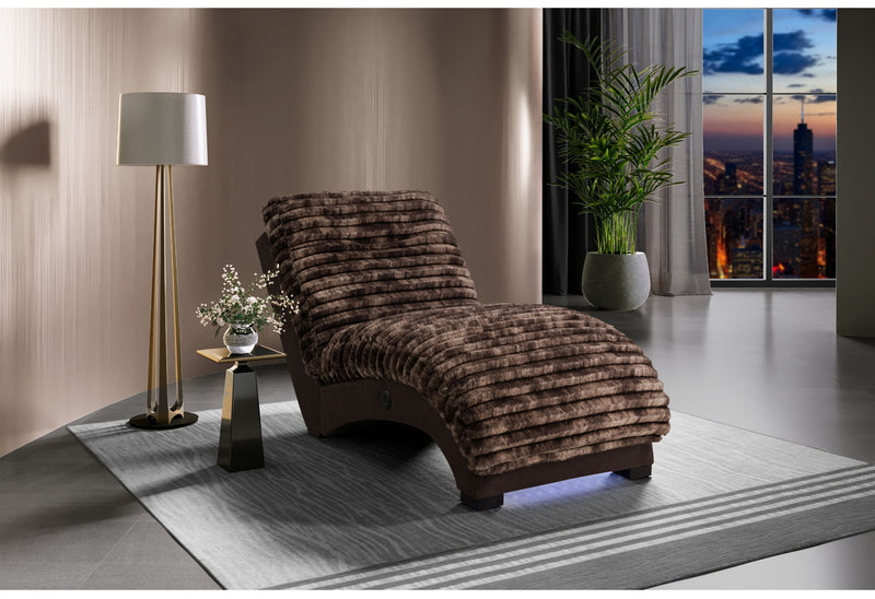 Dominic - Chaise With USB - Mink / Java