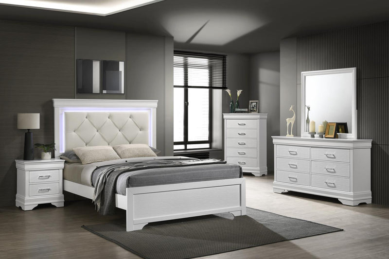 B396 - Dresser - White