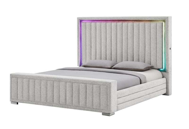 Elias - 5 Piece Queen Bedroom Set Regular Footboard- Light Gray / Natural / White