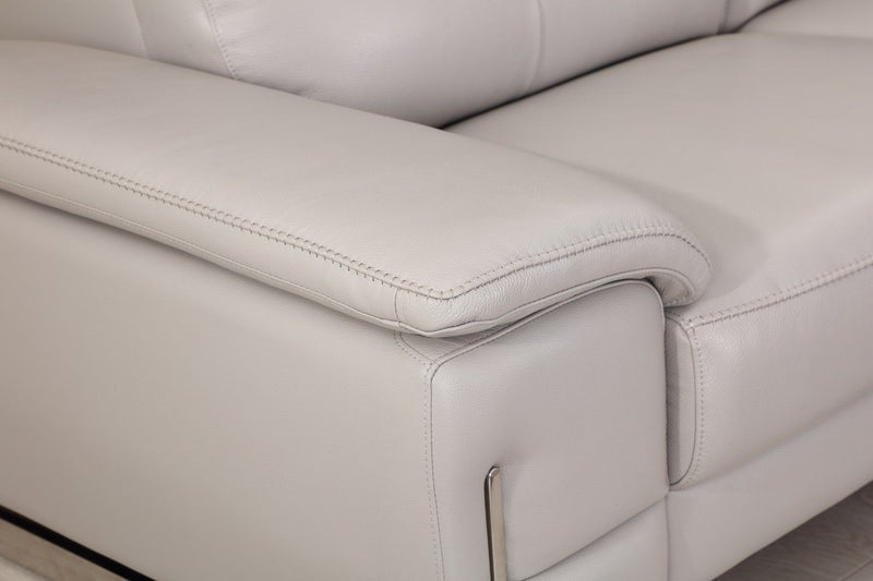 636 - Chair