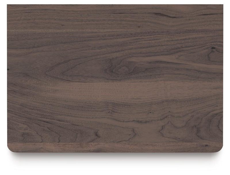 Pamytta King Panel Platform Bed, Dresser, Mirror and Nightstand