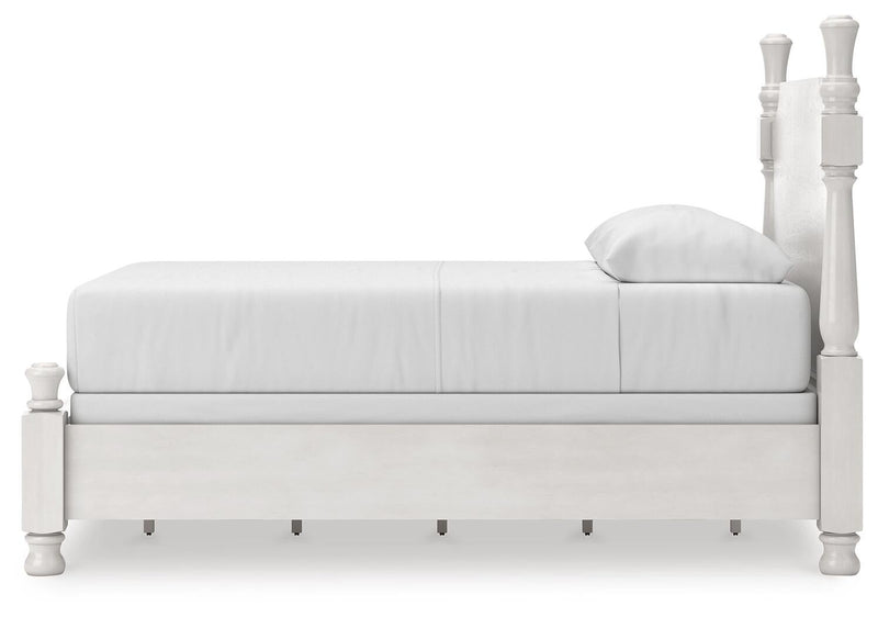 Rowlenstown Queen Poster Bed, Dresser and Mirror