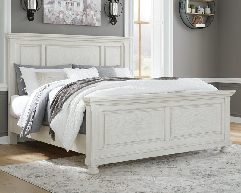 Robbinsdale Queen Panel Bed